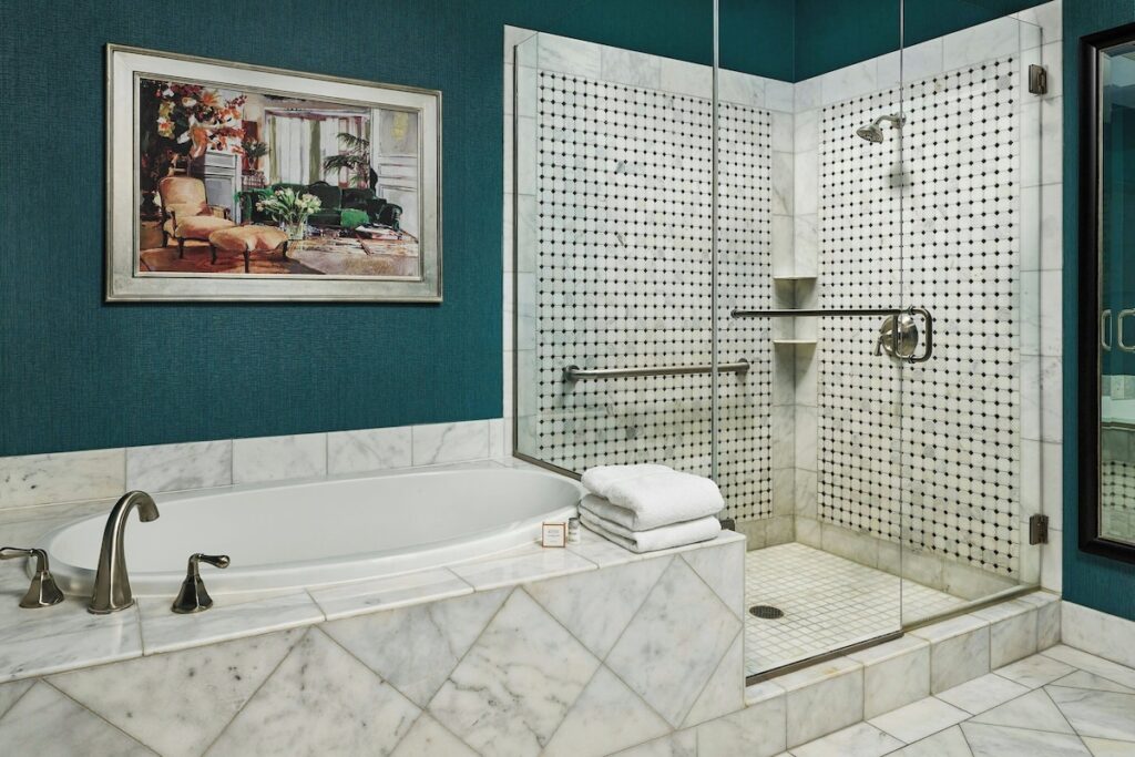 Woolleys Classic Suites - Image 2